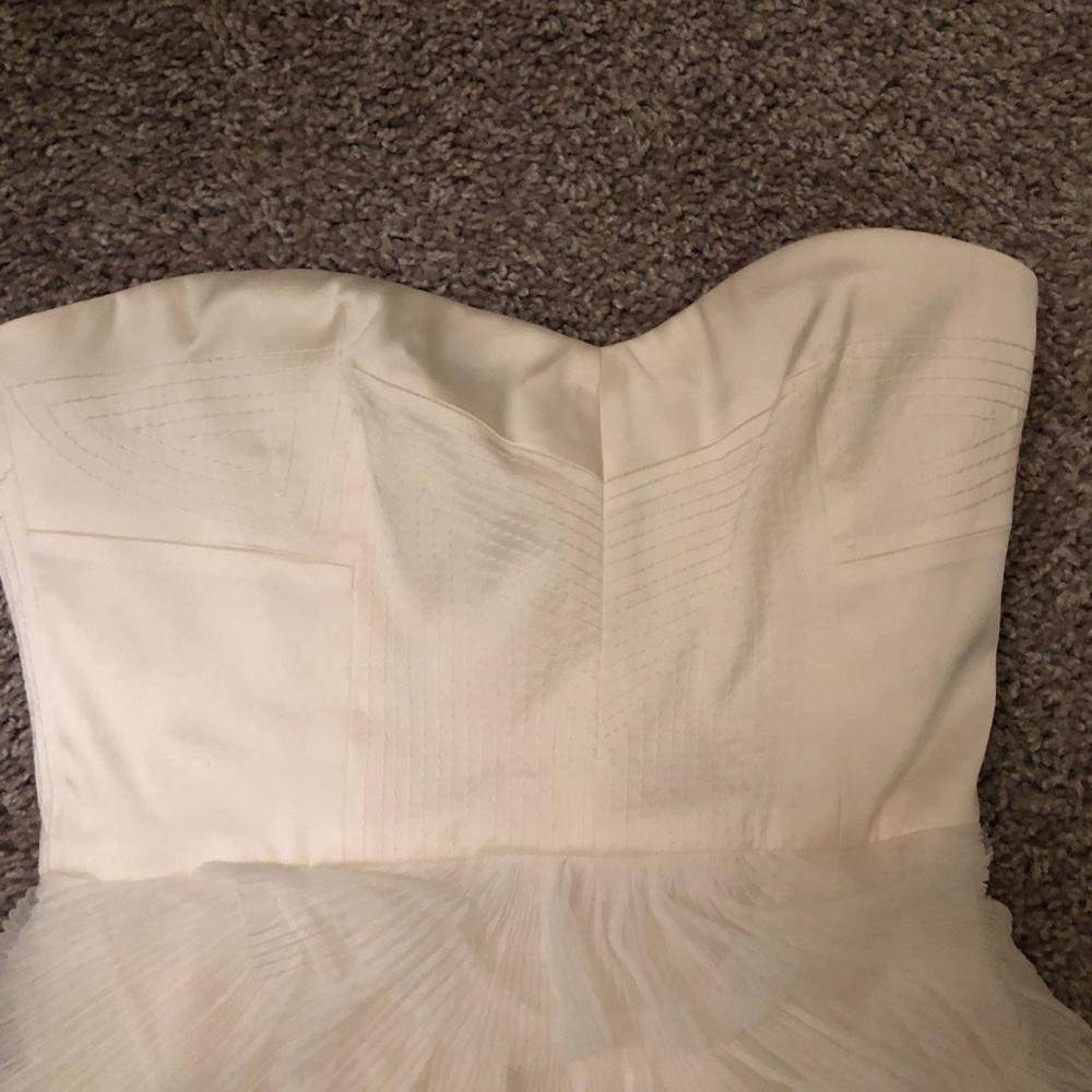 White homecoming/cocktail dress. - Picture 4 of 6